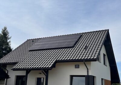 Instalacja fotowoltaiki o mocy 8 kwp z magazynem energii oraz pompą ciepła Imielin